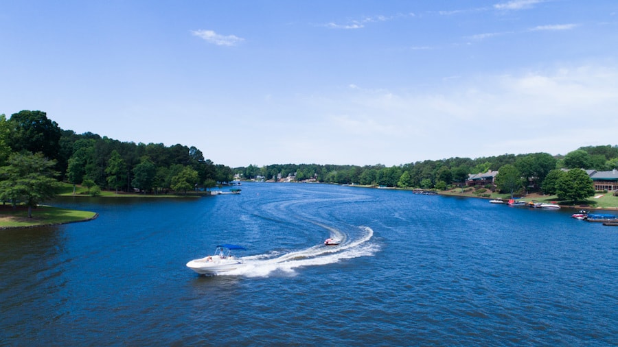 lake.jpg
