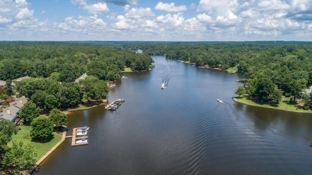 LAKE-COUNTRY.jpg