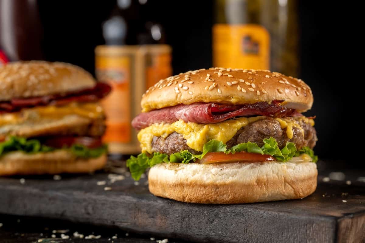 8 Ways to Make Your Tailgate the Best