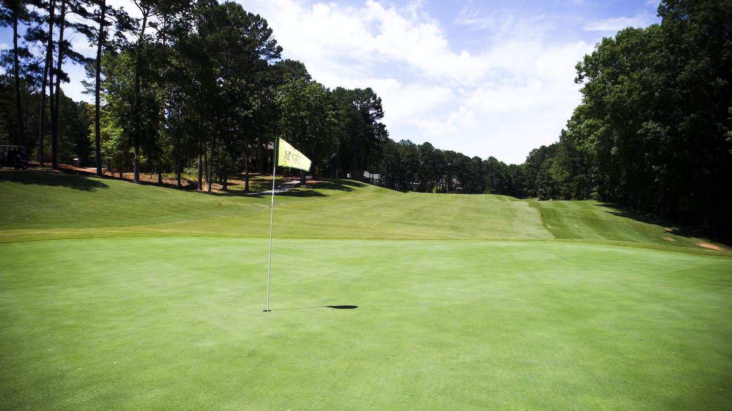 Strategic Golf Course Management Tips for Golfers