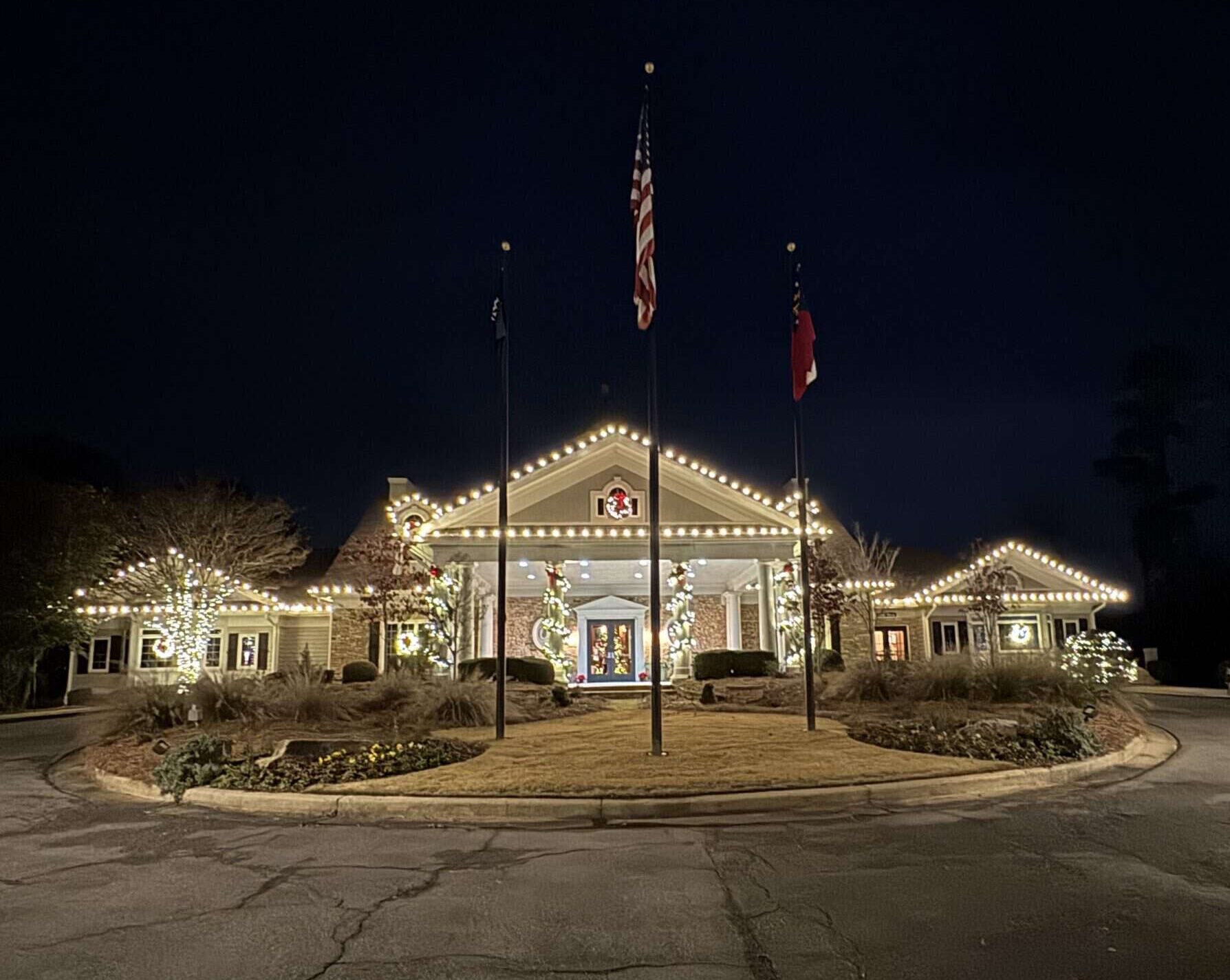 A Trio of Festive Celebrations: The Holidays at Harbor Club