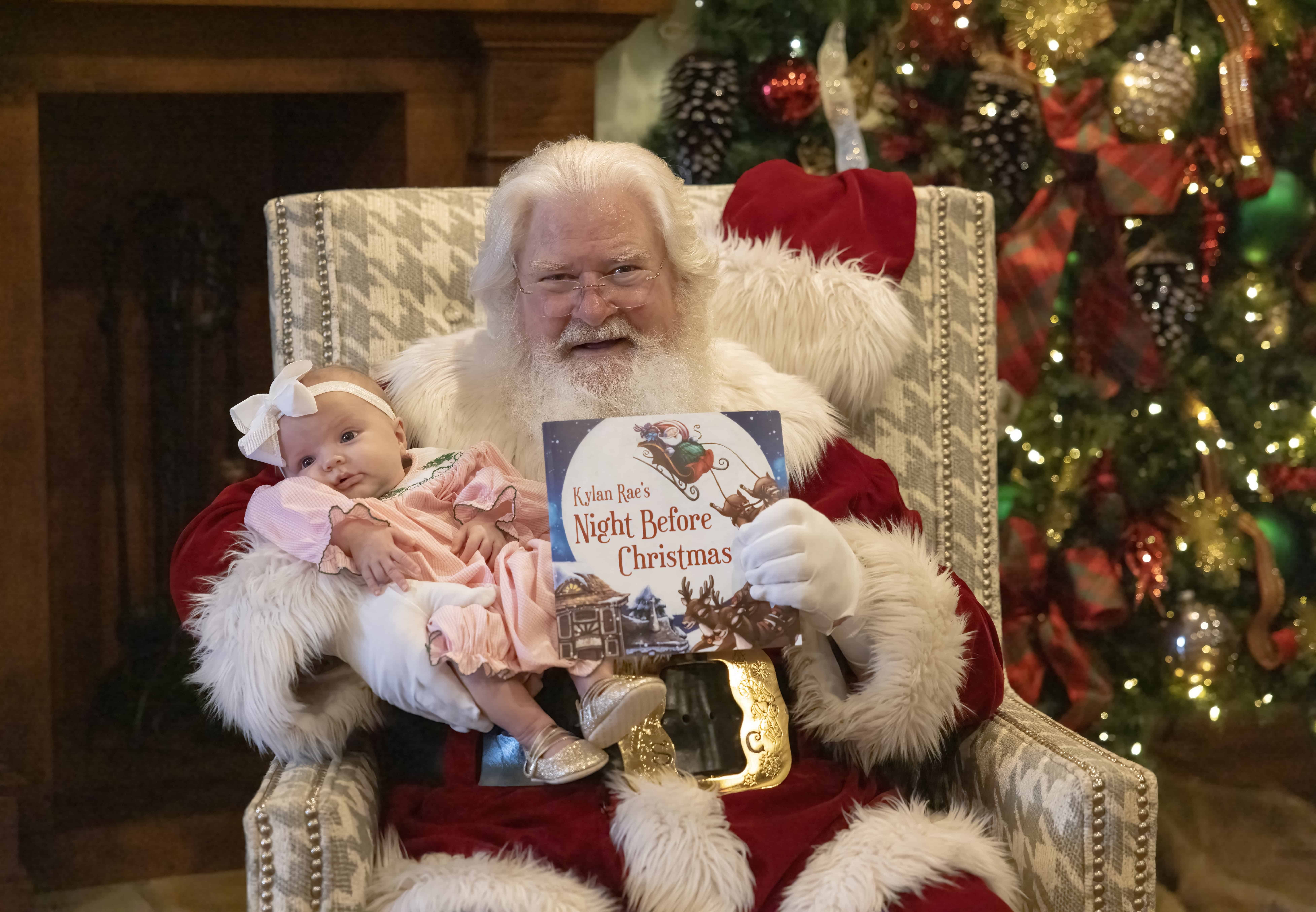 Breakfast with Santa Brings Holiday Cheer to Harbor Club